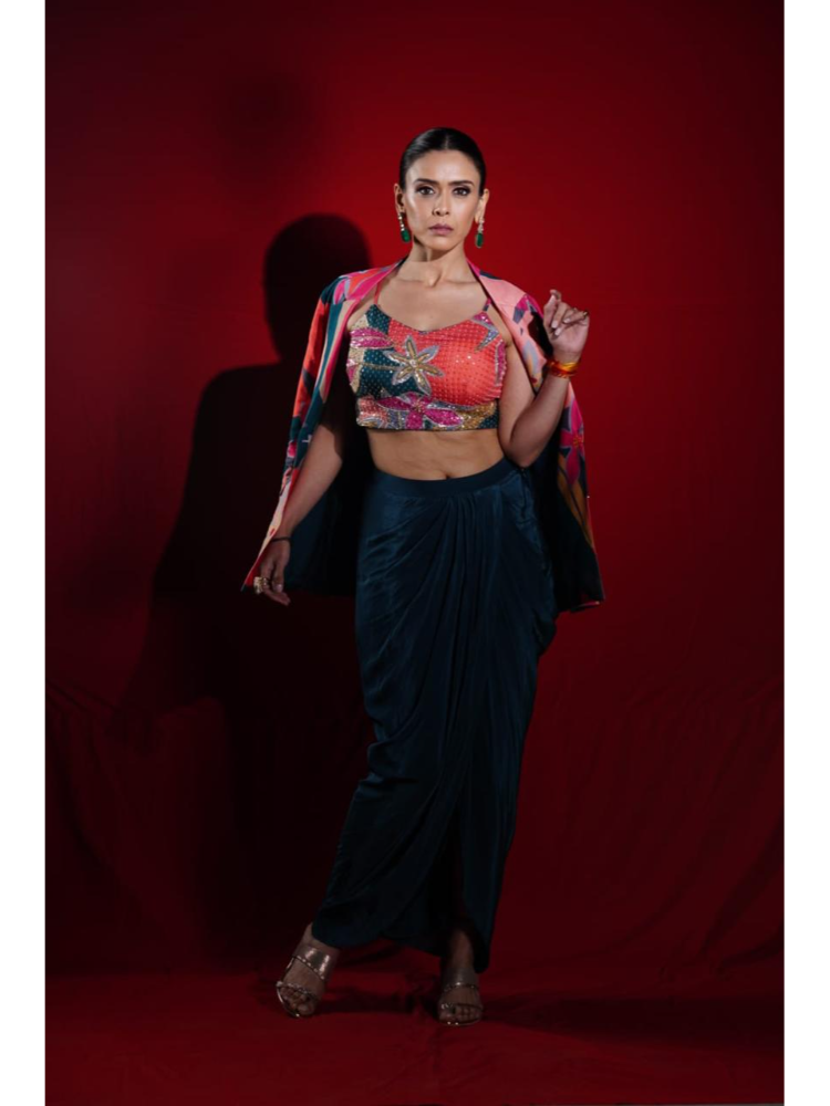 Harsita Bhatt in Blazer Set (SS - 008)