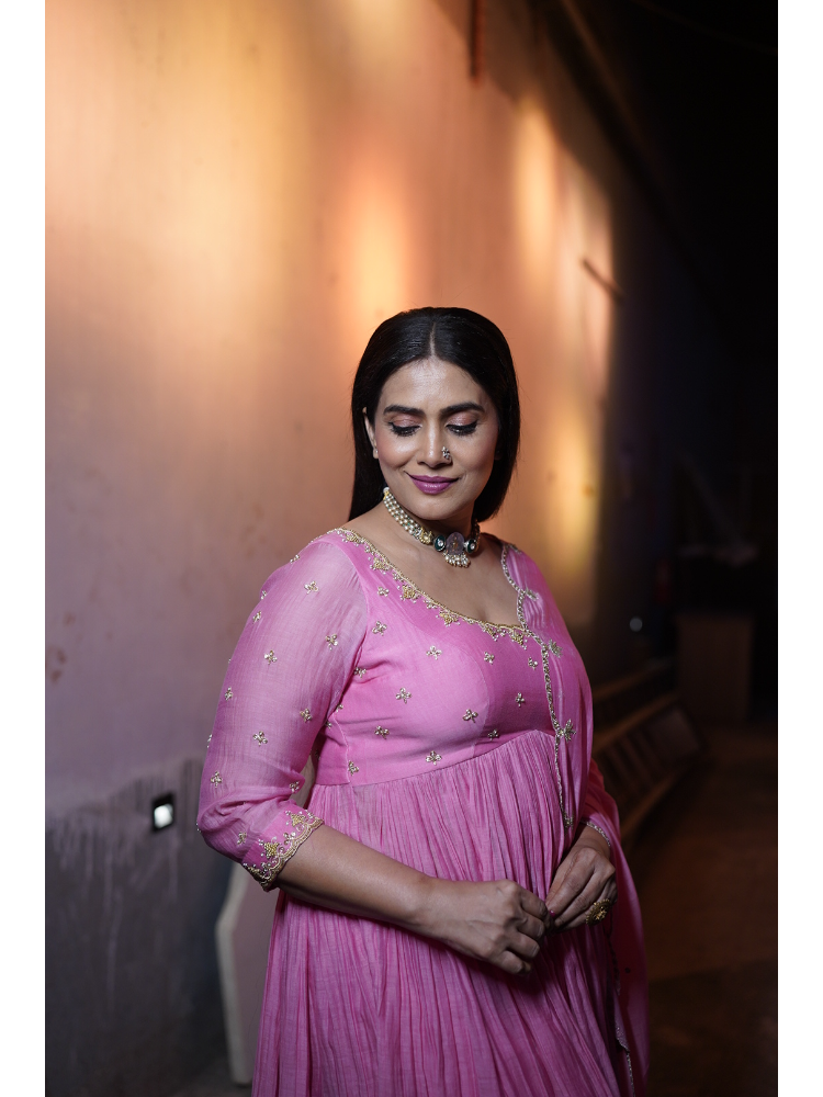 Sonali Kulkarni in Anarkali Set (SS - 016)