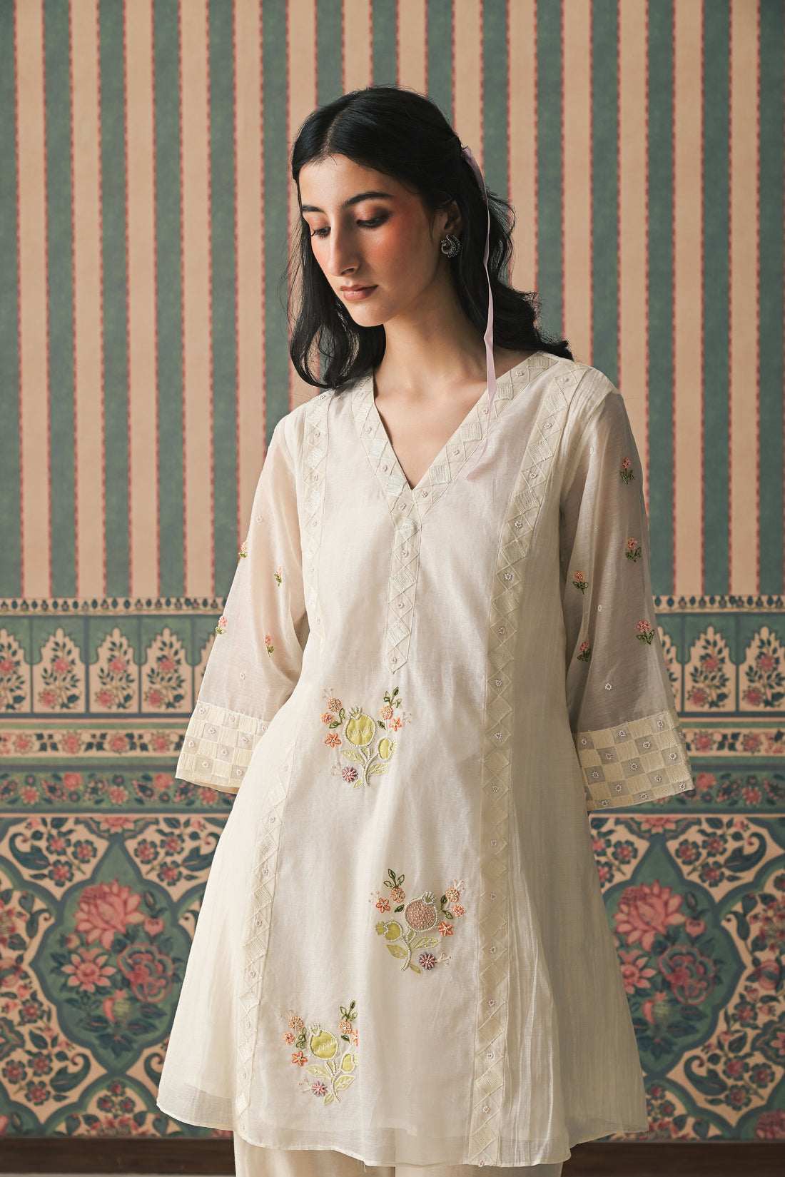 Ivory Malai Chanderi Kurta set (SS-547)