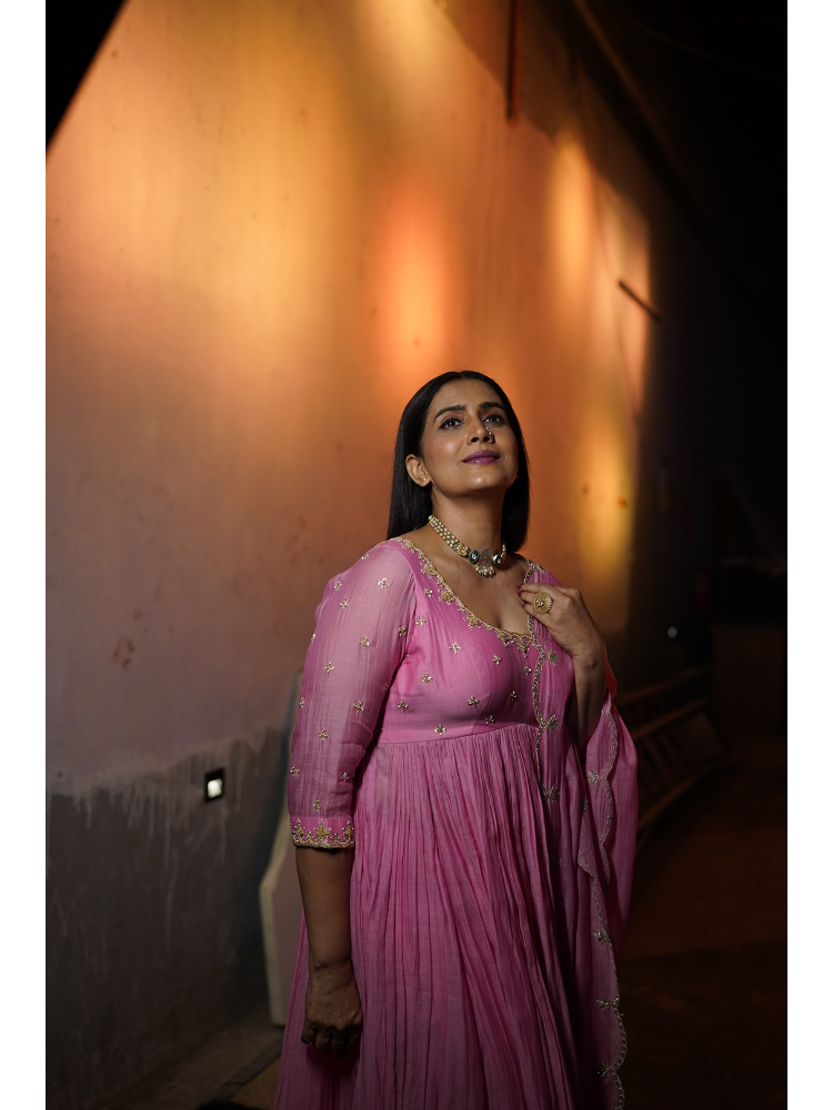 Sonali Kulkarni in Anarkali Set (SS - 016)